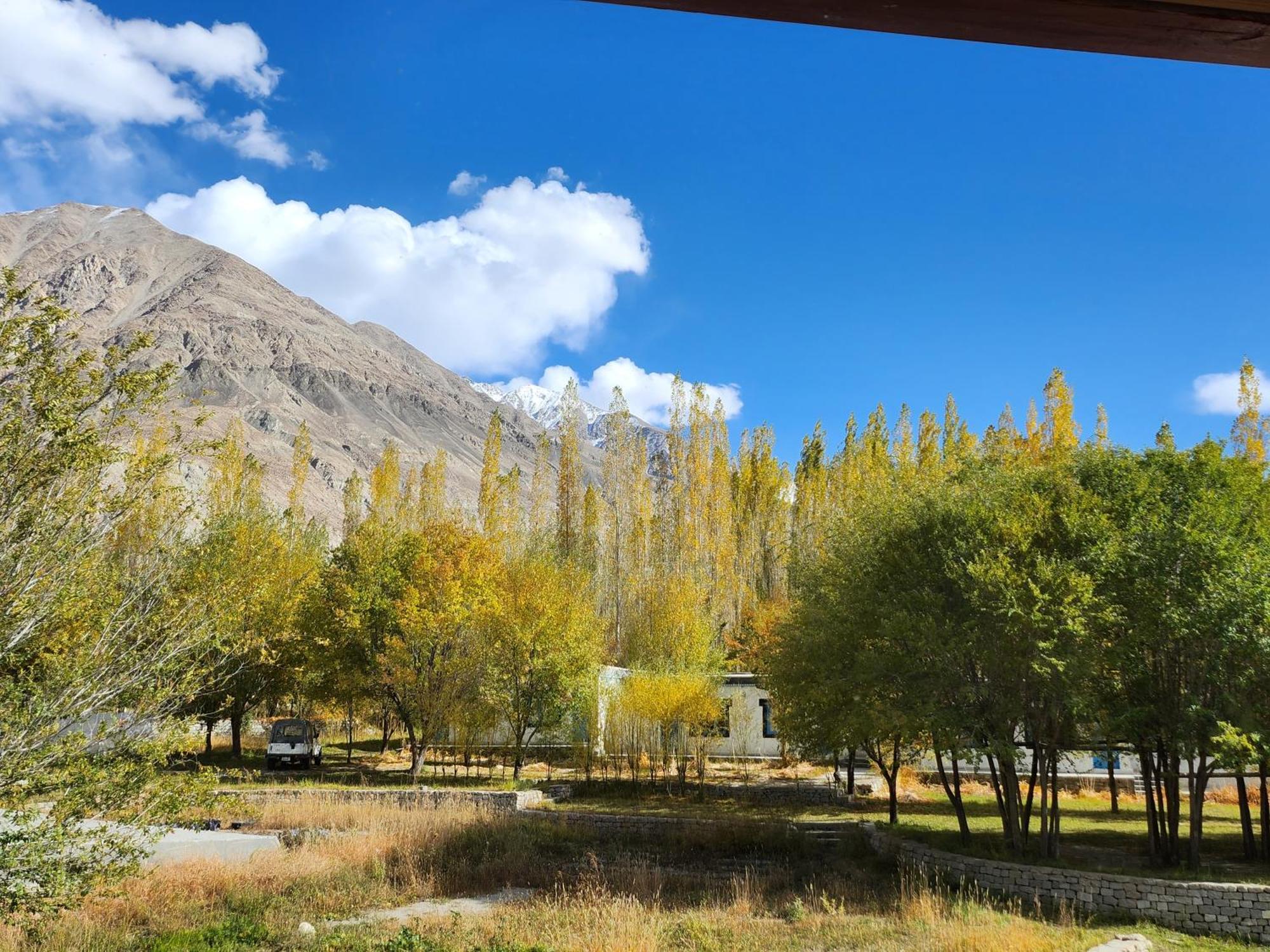 Lharimo Hotel Leh - Ladakh Dış mekan fotoğraf