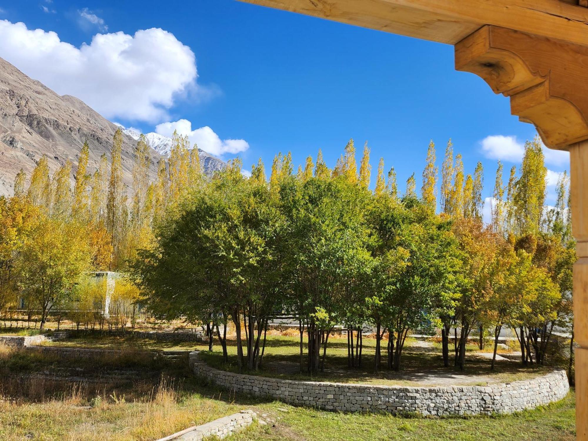 Lharimo Hotel Leh - Ladakh Dış mekan fotoğraf