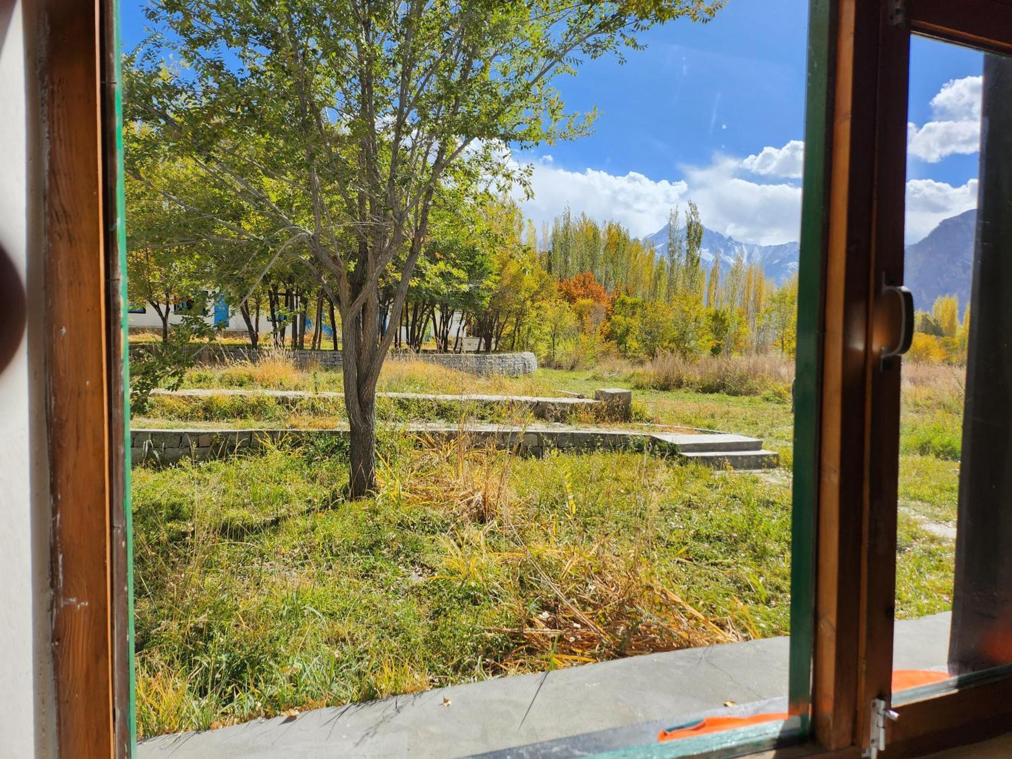 Lharimo Hotel Leh - Ladakh Dış mekan fotoğraf